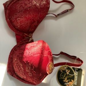 Brand : Amante Bra